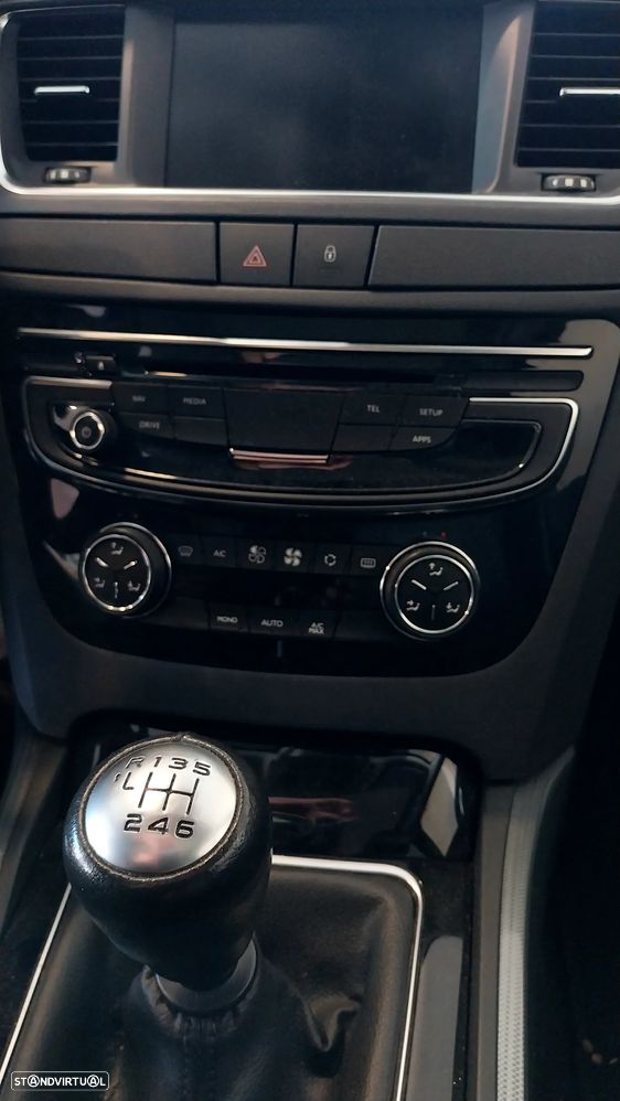 Peugeot 508 SW 1.6 BlueHDi Active - 14