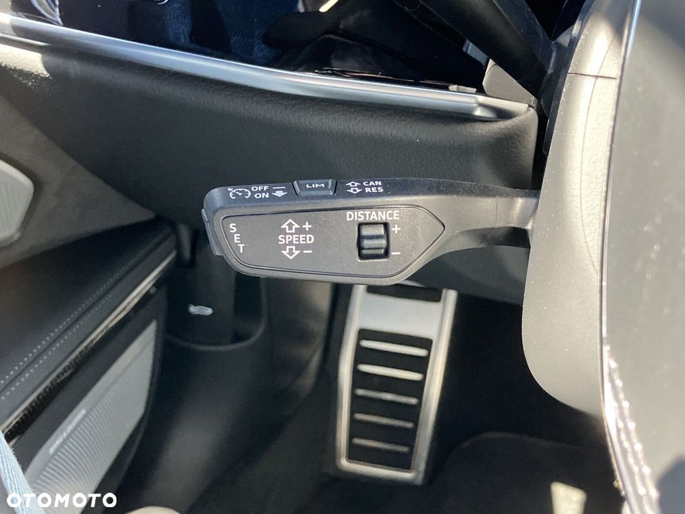 Audi A8 - 24