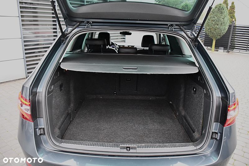 Skoda Superb 1.6 TDI Style Greenline - 26