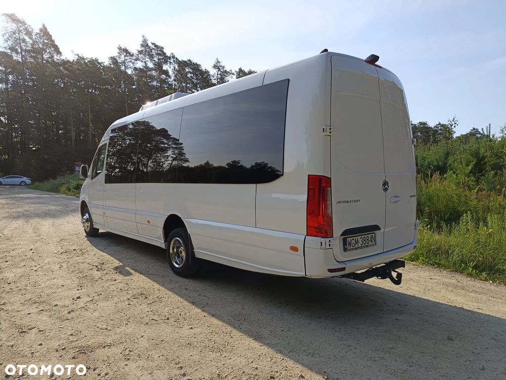 Mercedes-Benz Sprinter 517 - 2