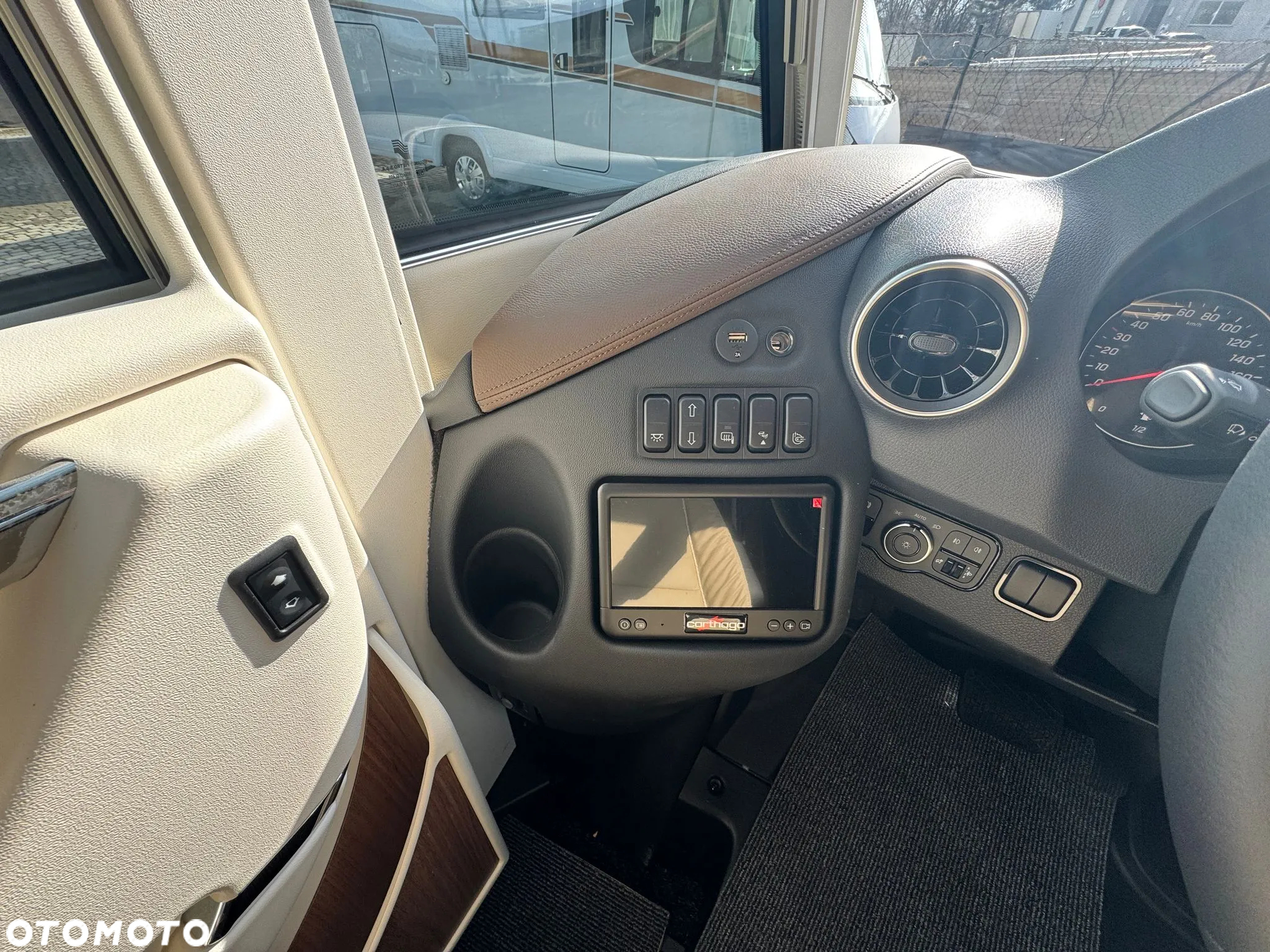 Carthago E-line I64QB XL - Nowy model, Mercedes ALDE Automat, 5.5t. - 12