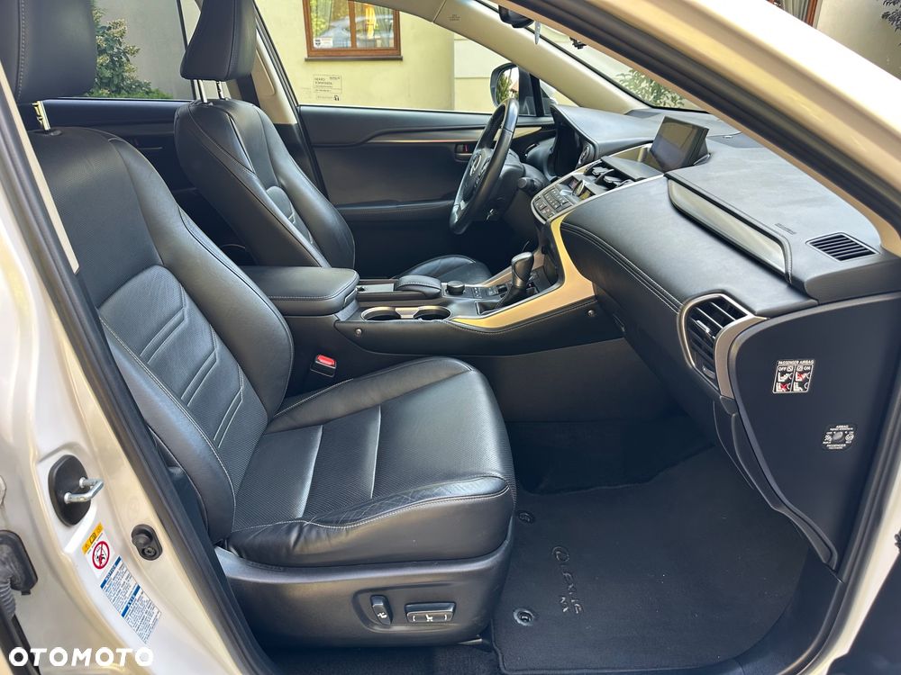 Lexus NX - 32