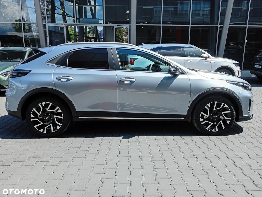 Kia XCeed 1.6 T-GDI Tribute DCT - 10