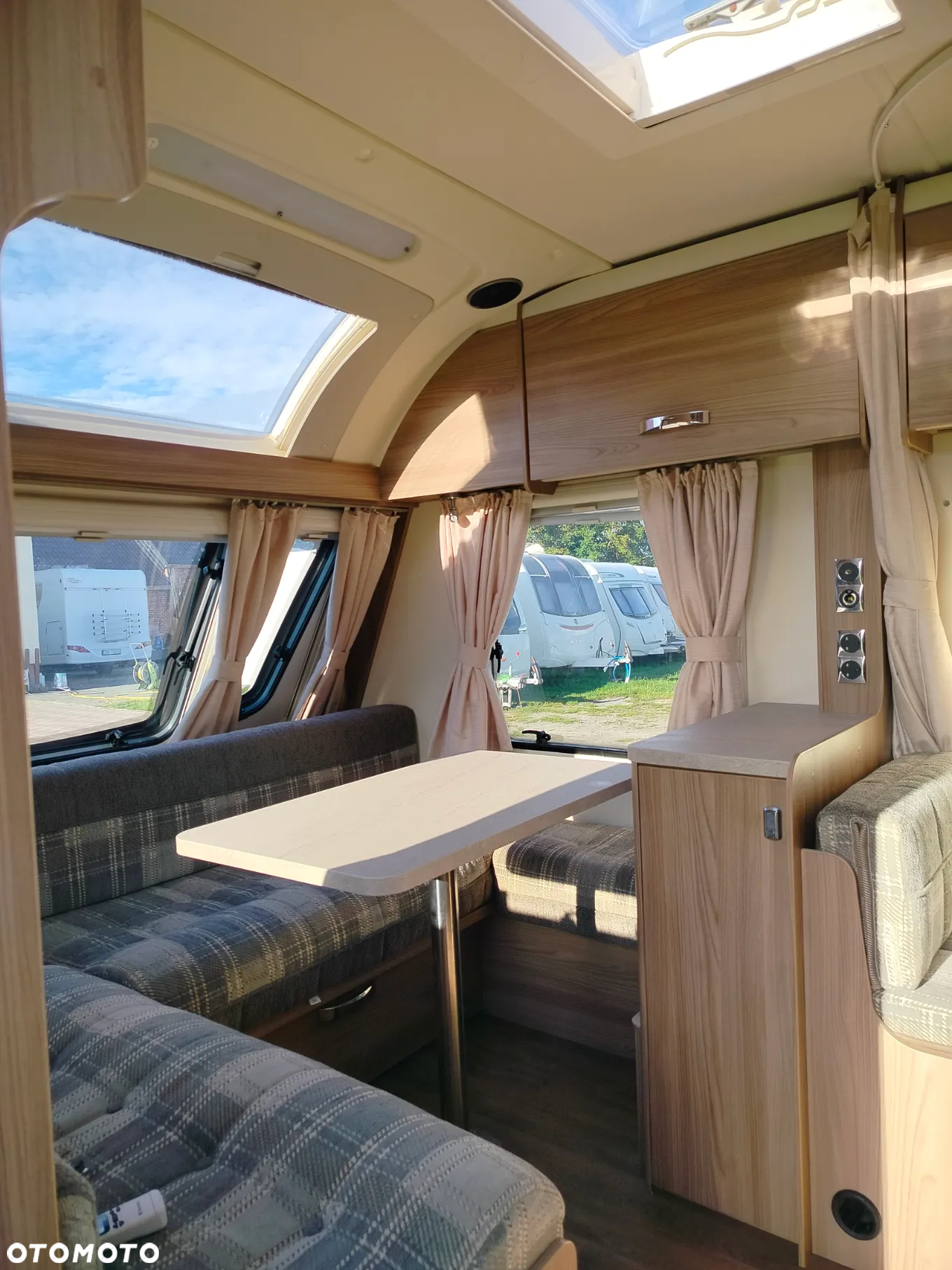 SWIFT Alouette Classis - 24