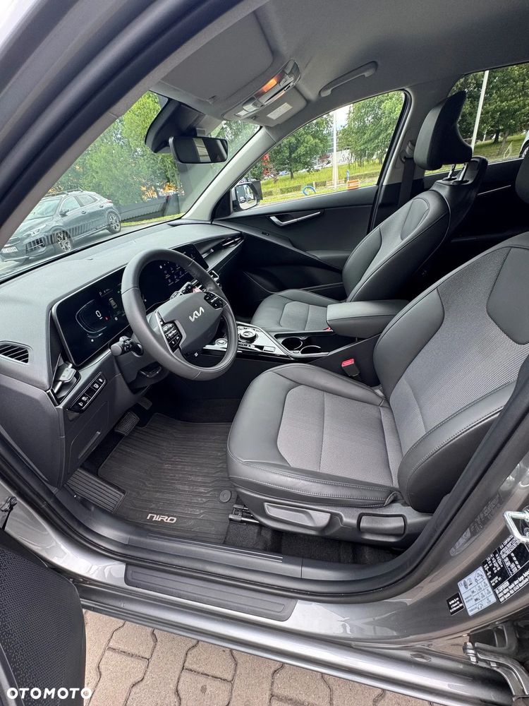 Kia Niro 1.6 GDI Hybrid L - 8