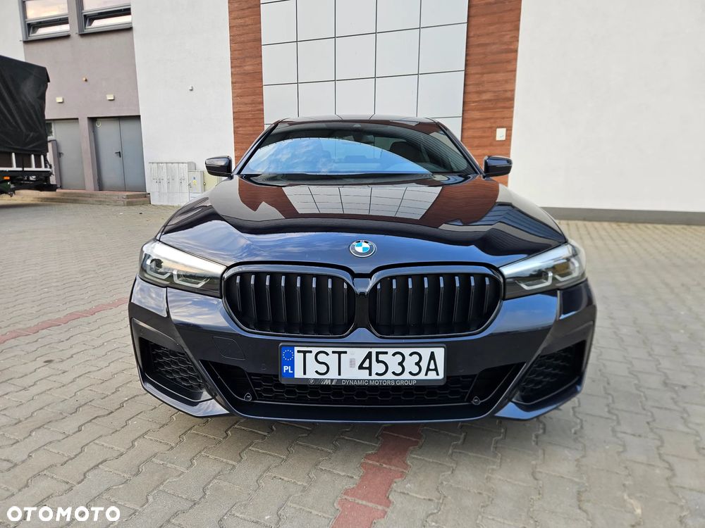 BMW Seria 5 520d MHEV M Sport sport - 13