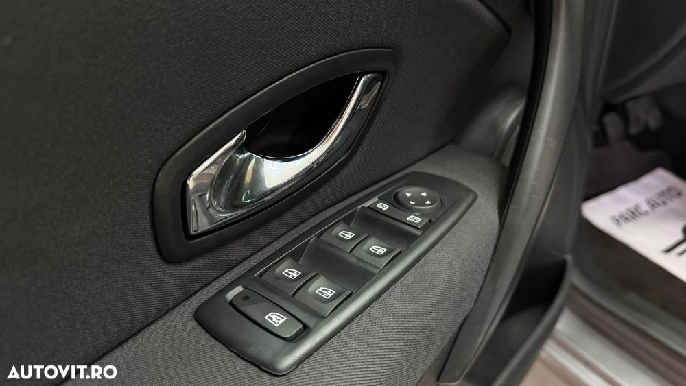 Renault Megane 1.5 dCi Expression - 25