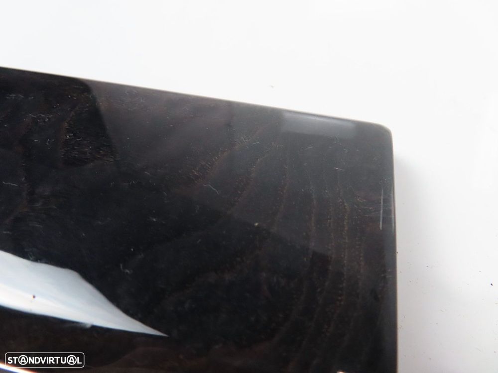 Friso do Compartimento do Tablier em Madeira Direito Seminovo/ Original BMW 7 (F... - 2