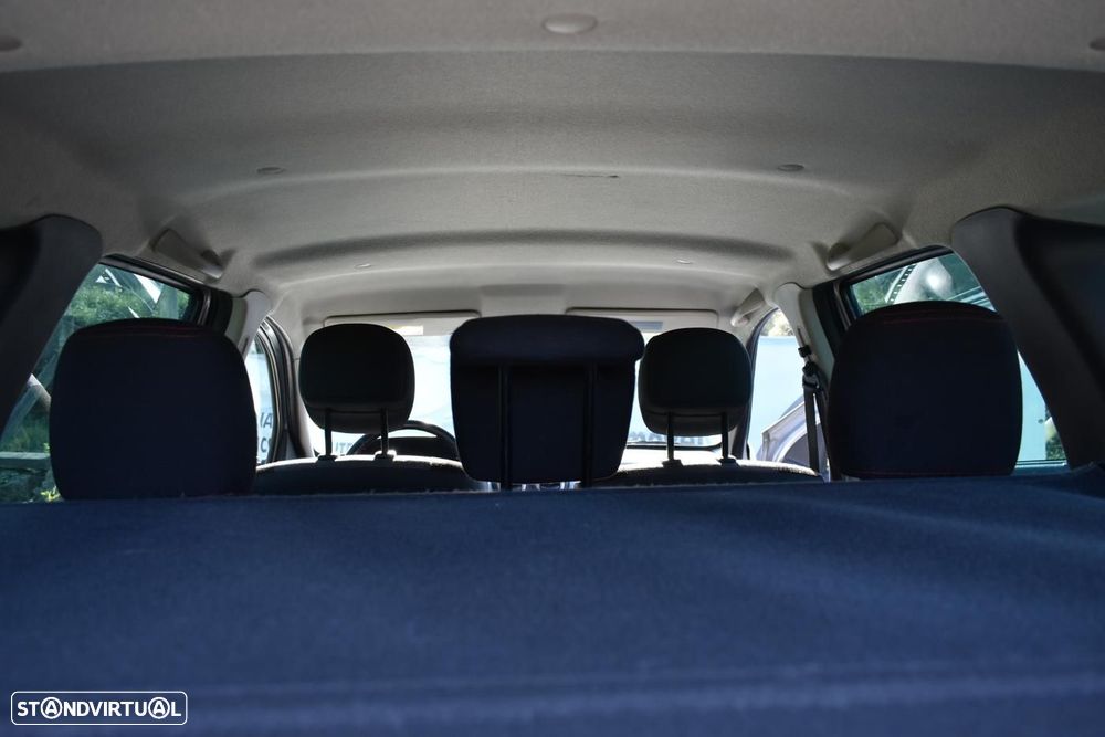 Dacia Duster 1.5 dCi SL Delsey - 15