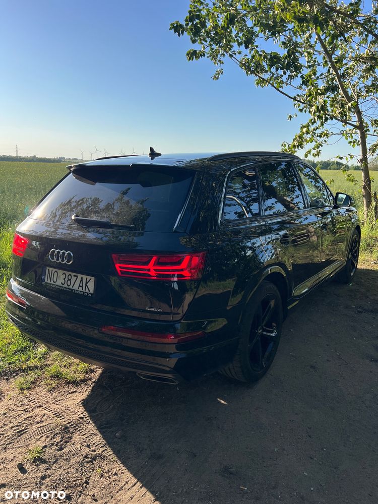 Audi Q7 - 2