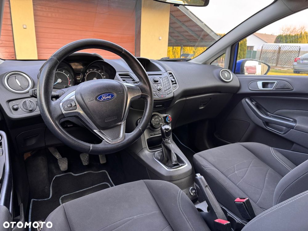 Ford Fiesta - 9