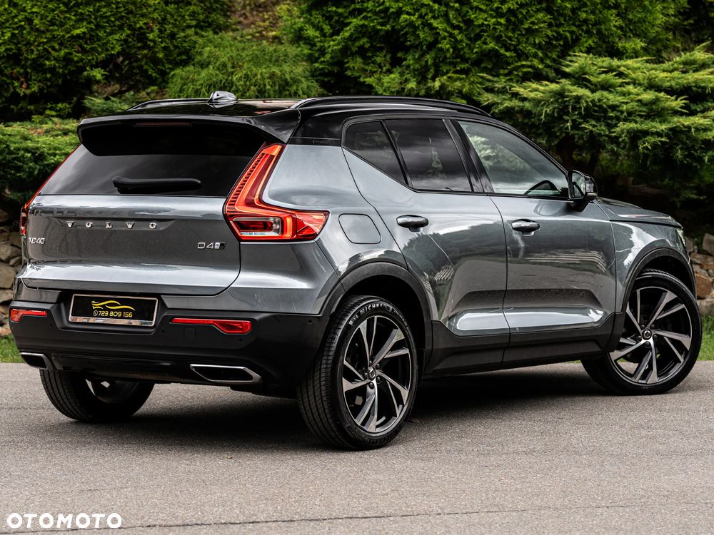 Volvo XC 40 D4 AWD R-Design - 19