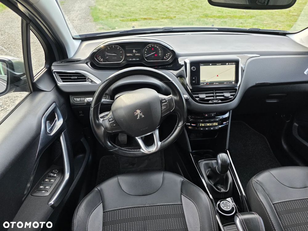 Peugeot 2008 BlueHDi 100 STOP & START Allure - 25
