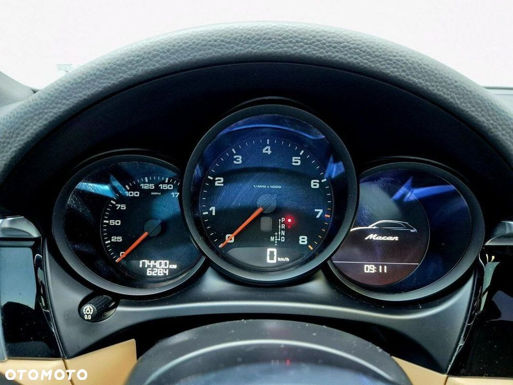 Porsche Macan PDK - 21