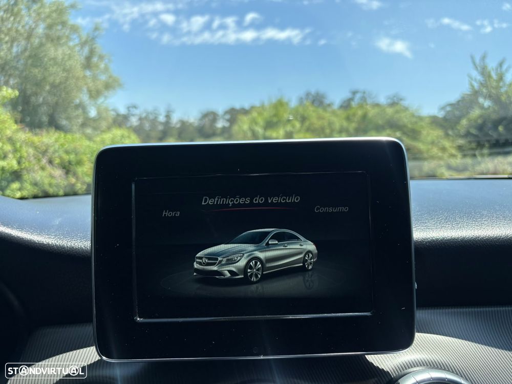 Mercedes-Benz CLA 200 - 18