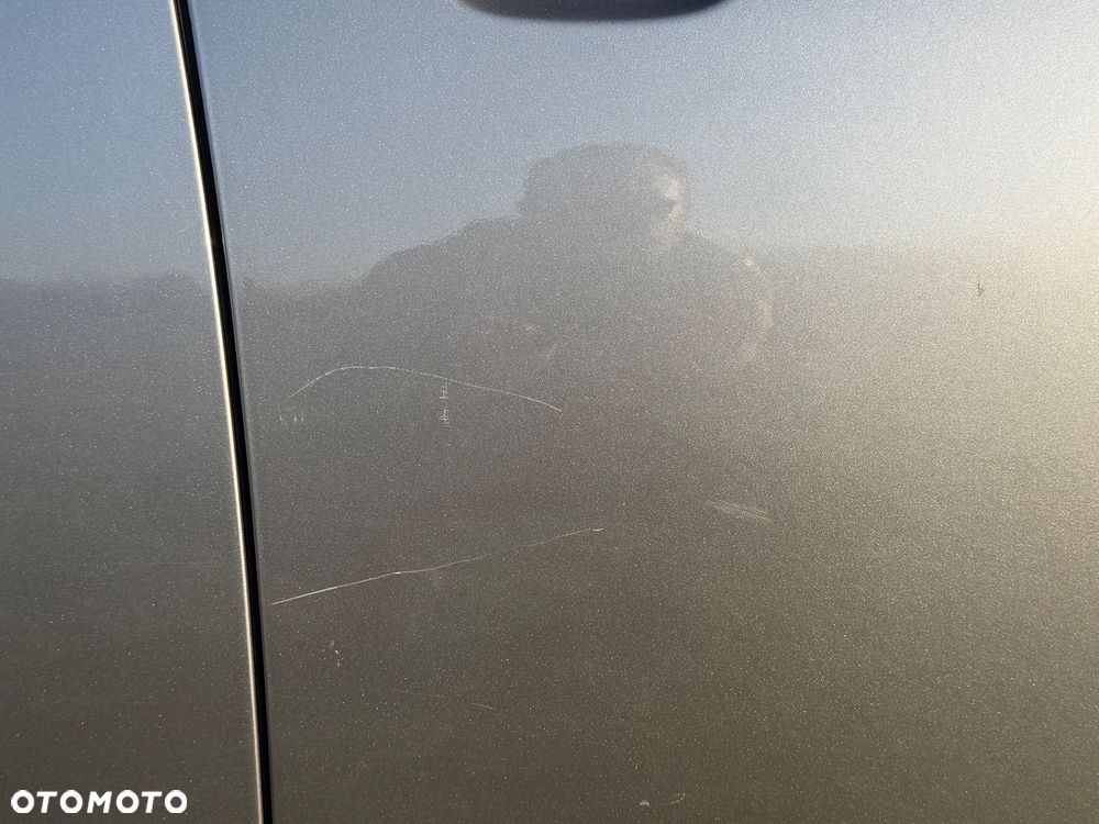 Audi A6 Avant 2.0 TDI Ultra DPF S tronic - 37