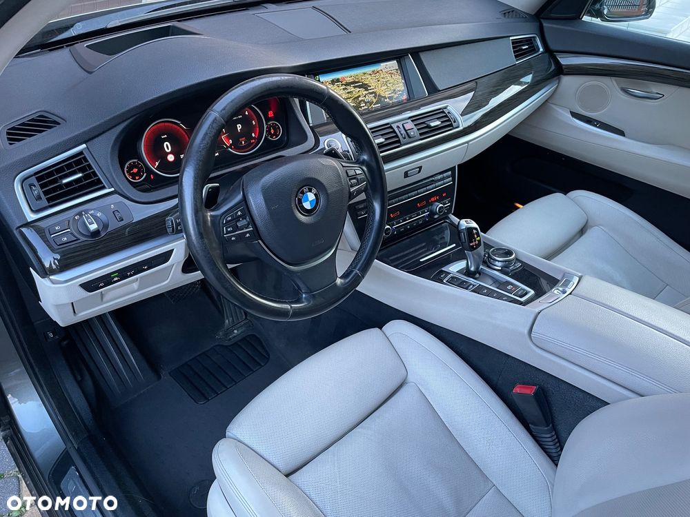 BMW 5GT 530d xDrive Luxury Line - 12