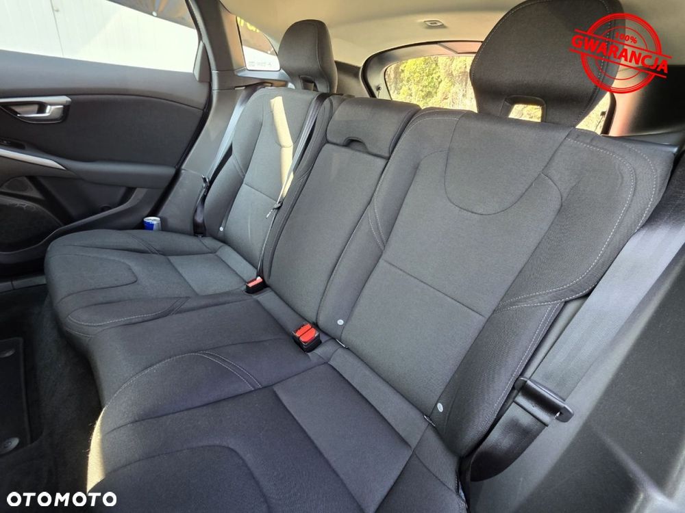 Volvo V40 - 22