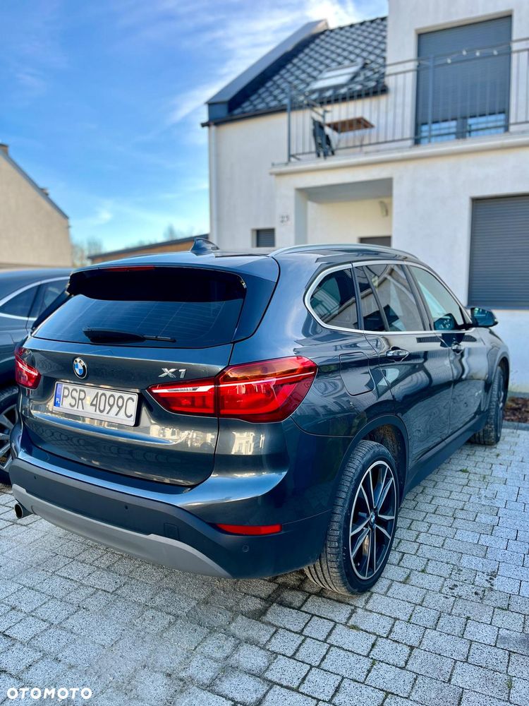 BMW X1 sDrive20d - 26