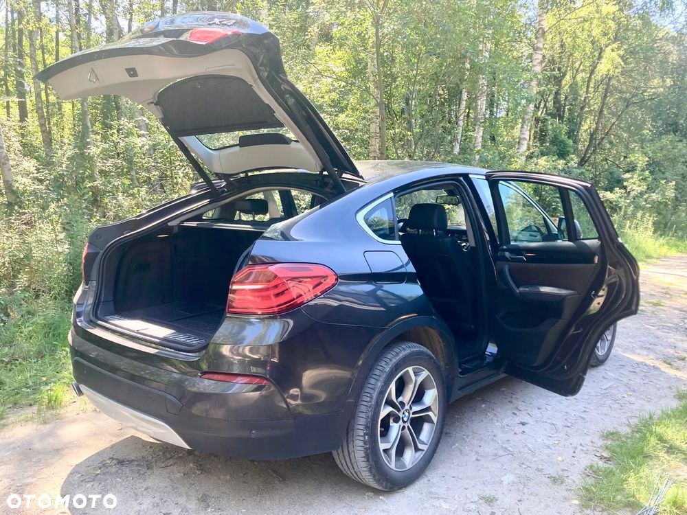 BMW X4 xDrive20d - 9