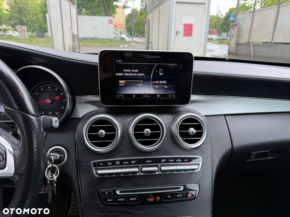 Mercedes-Benz Klasa C 200 4-Matic 9G-Tronic - 10