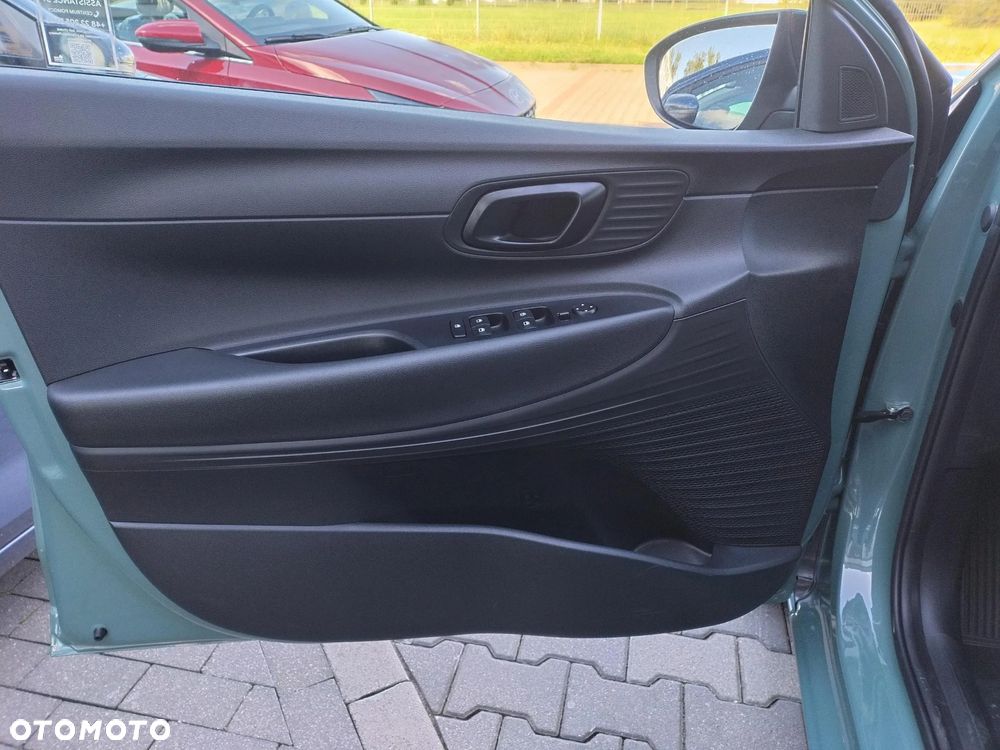 Hyundai i20 1.2 Modern - 10