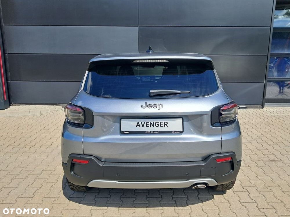 Jeep Avenger - 8