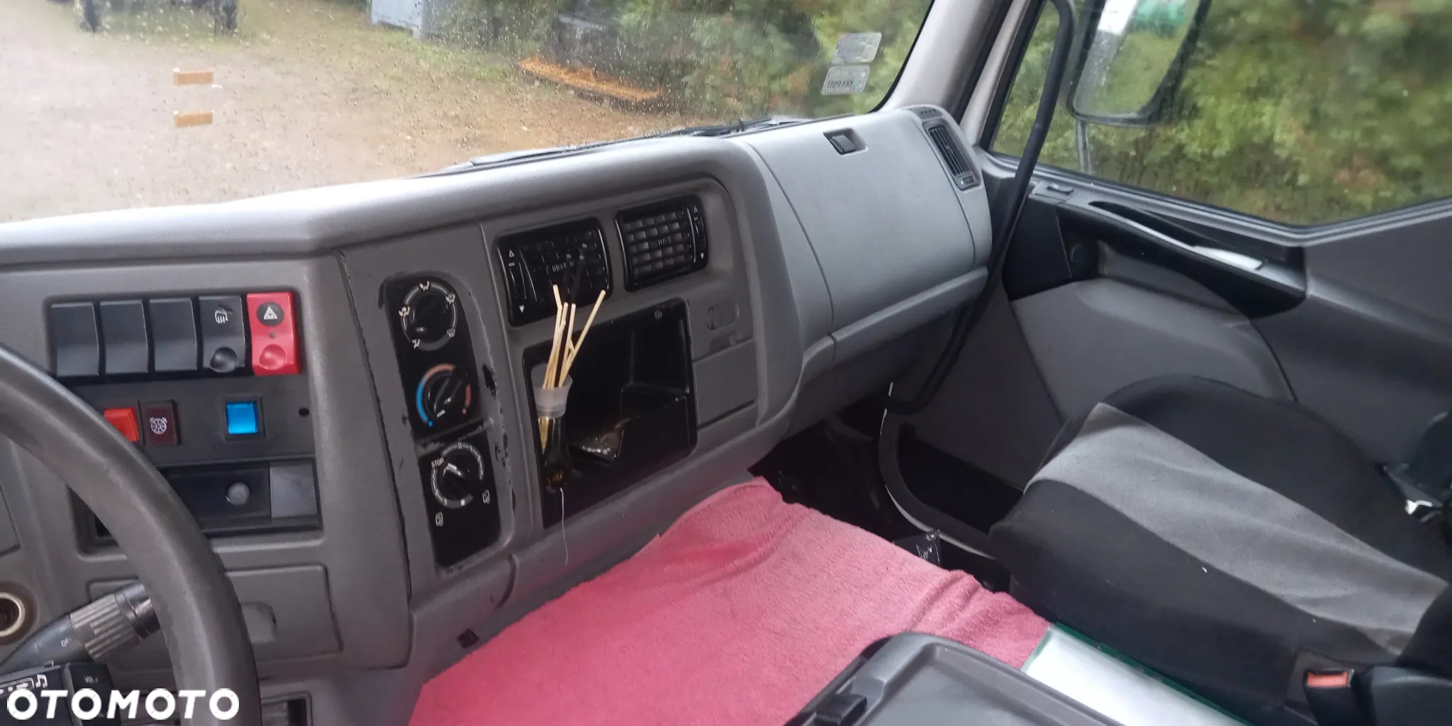 Renault Premium - 5