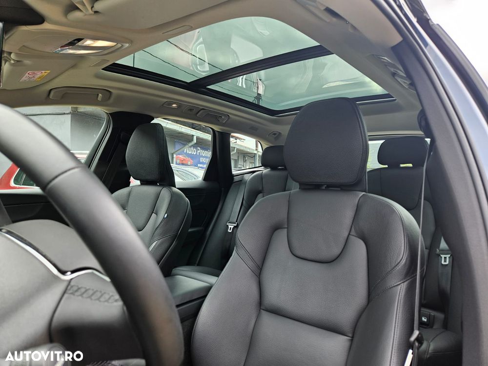 Volvo XC 60 T6 AWD Recharge Plus Bright - 7
