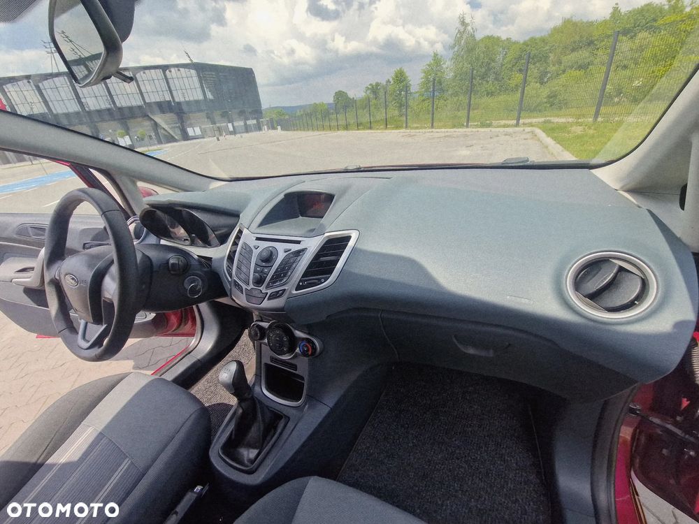 Ford Fiesta 1.25 Trend - 10
