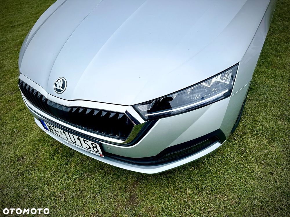 Skoda Octavia 2.0 TDI Ambition DSG - 15