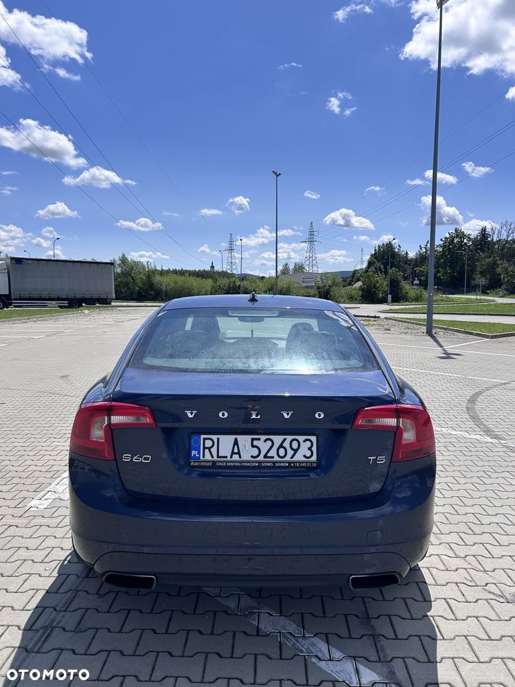 Volvo S60 - 5