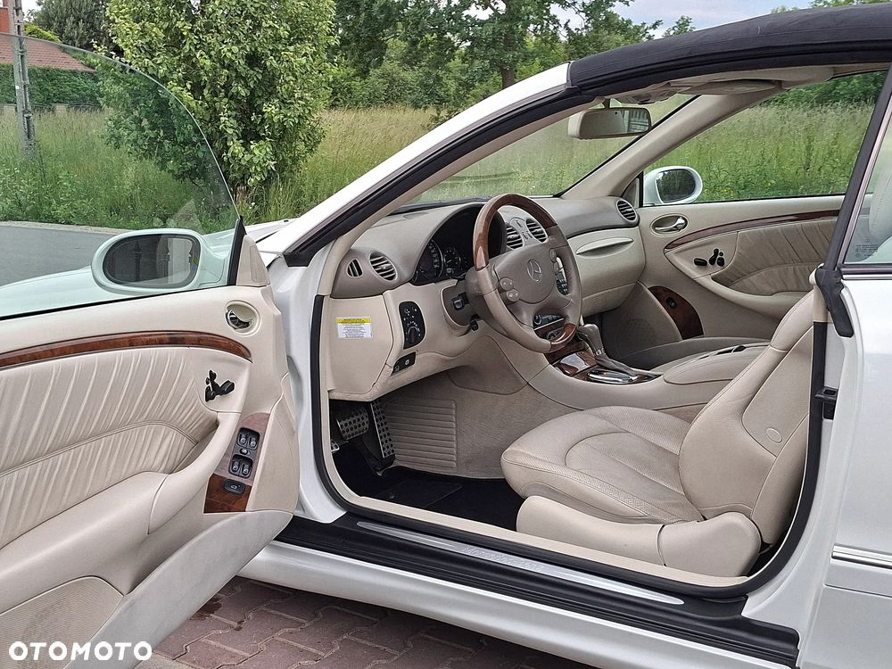 Mercedes-Benz CLK 500 Elegance - 21