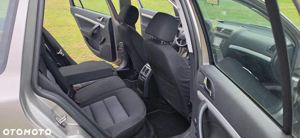 Skoda Octavia 1.9 TDI Elegance DSG - 19