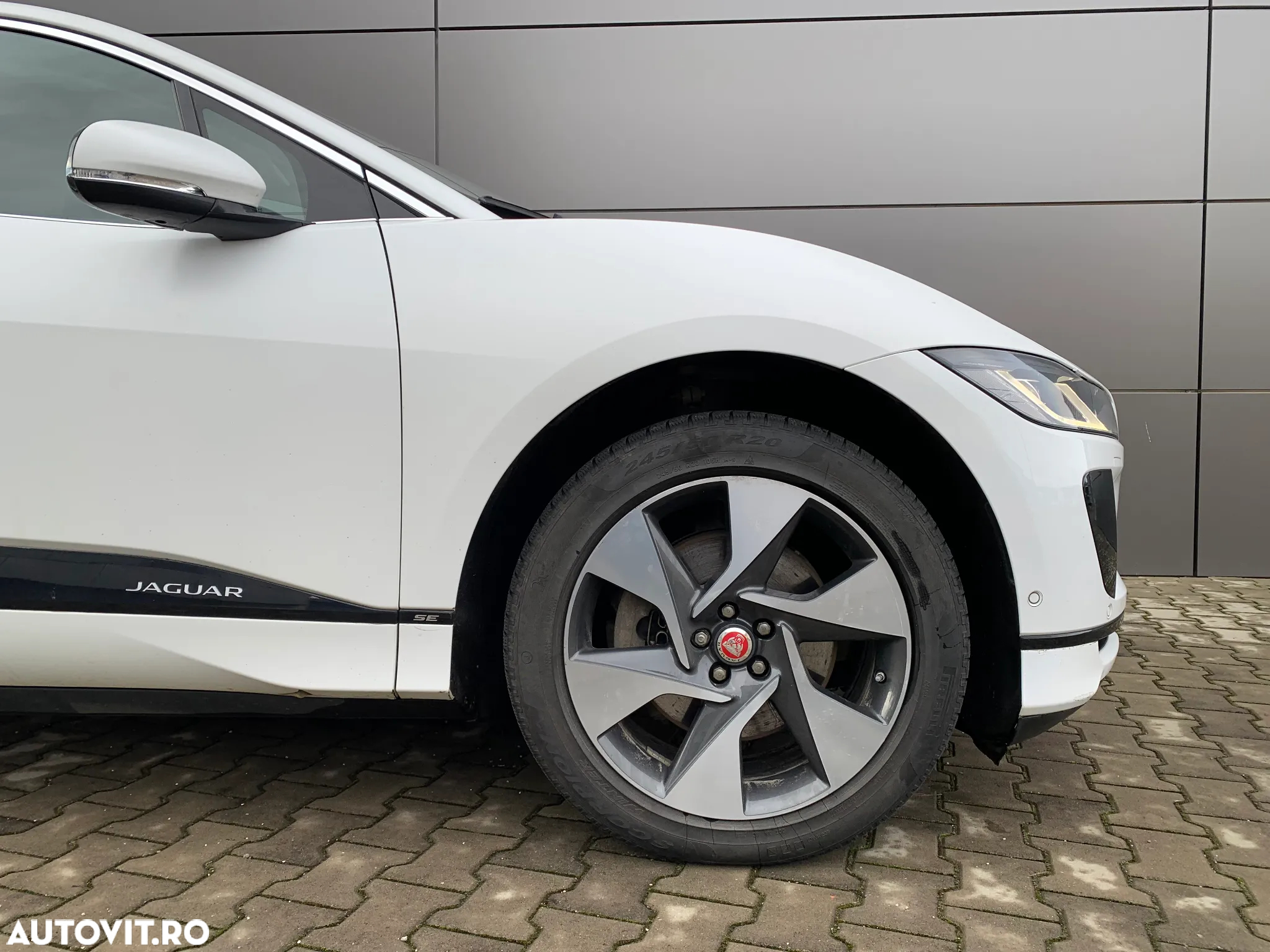 Jaguar I-Pace SE - 9