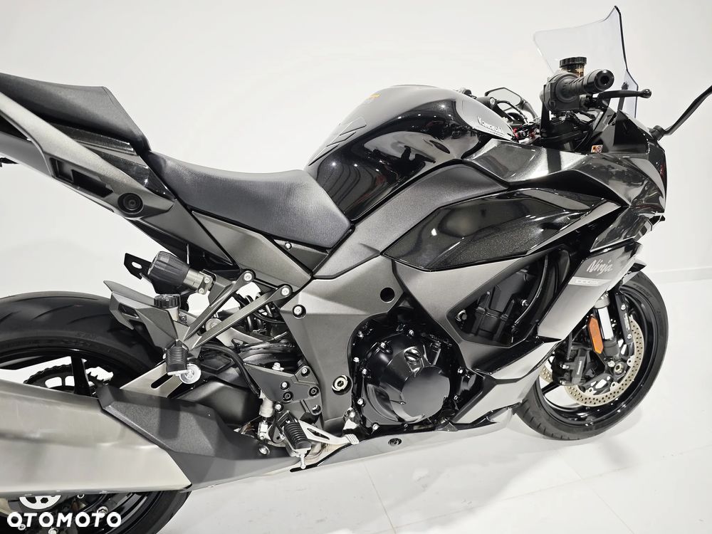 Kawasaki Ninja 1000 SX - 8