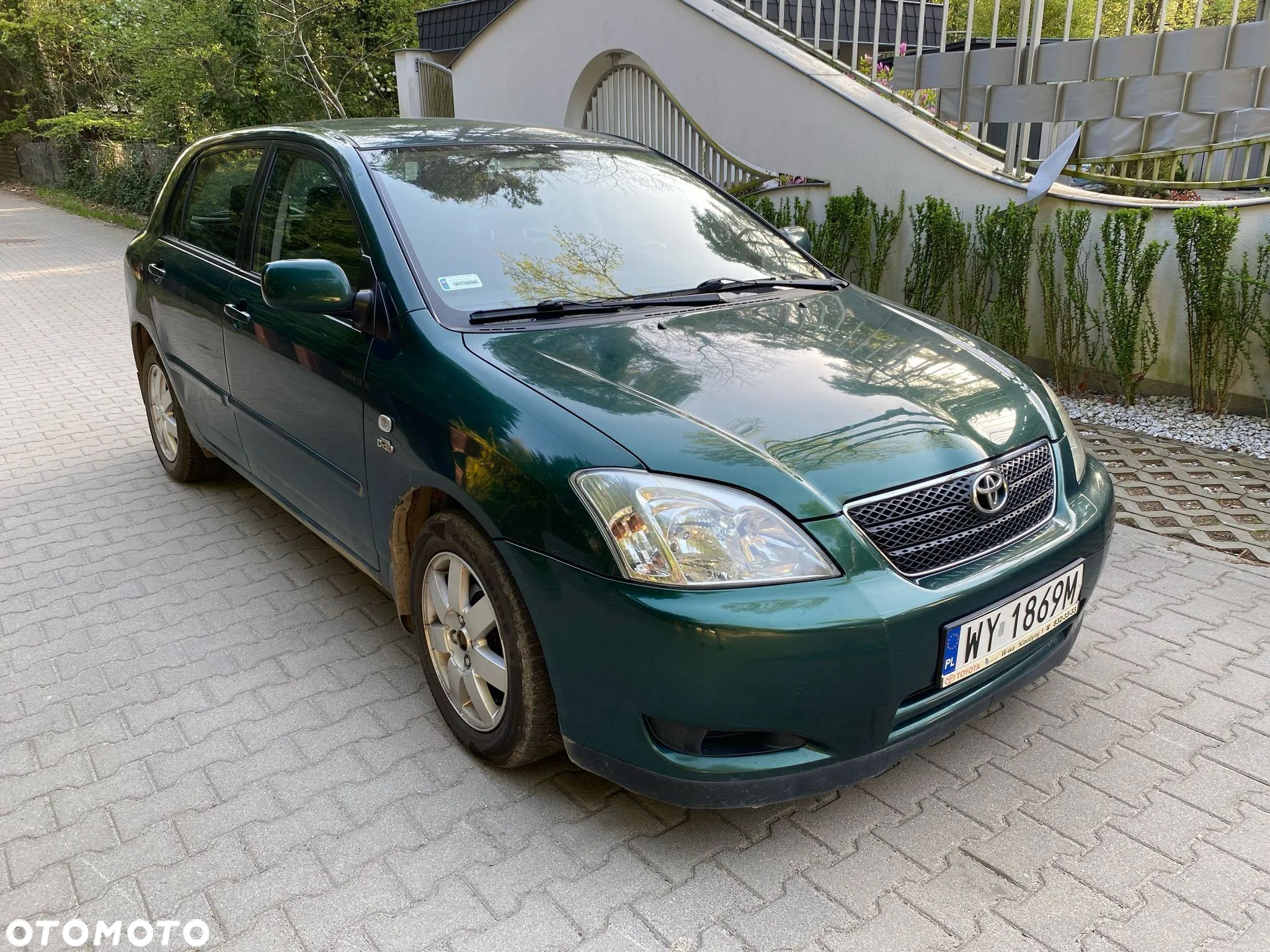 Toyota Corolla 2.0 D-4D Sol - 1