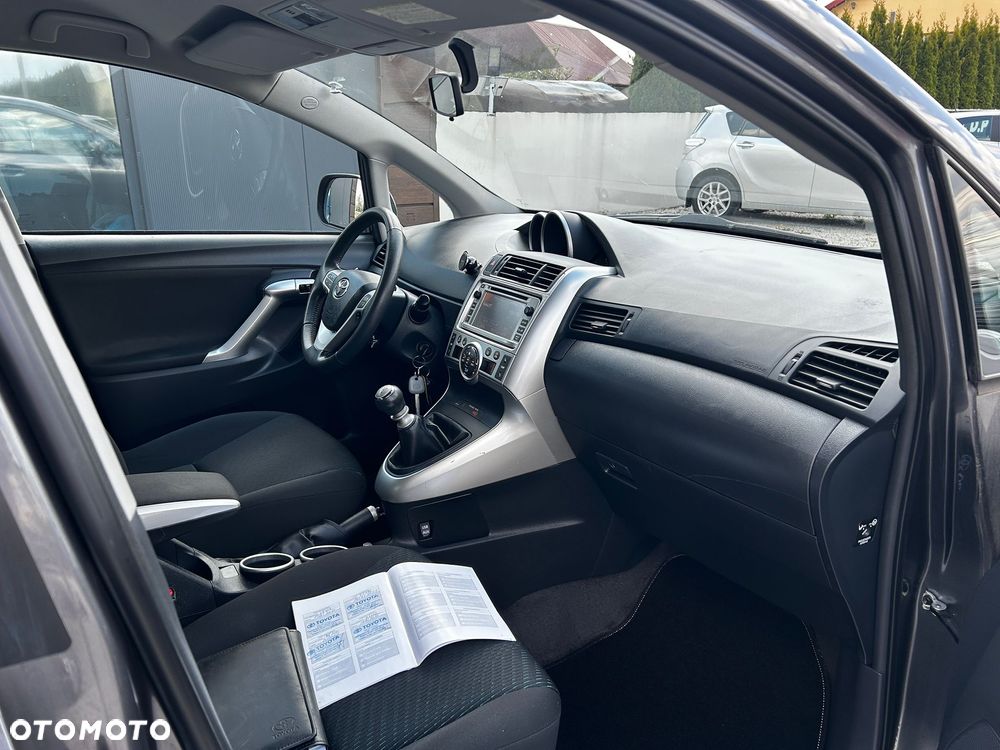 Toyota Verso 1.8 5-Sitzer Skyview Edition - 10