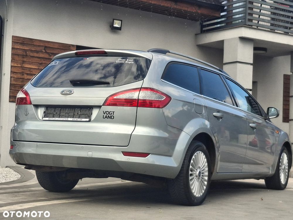 Ford Mondeo Turnier 2.0 TDCi Titanium - 16