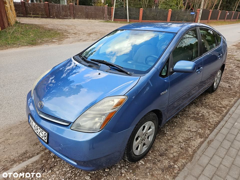 Toyota Prius 1.5 VVT-i Sol - 1