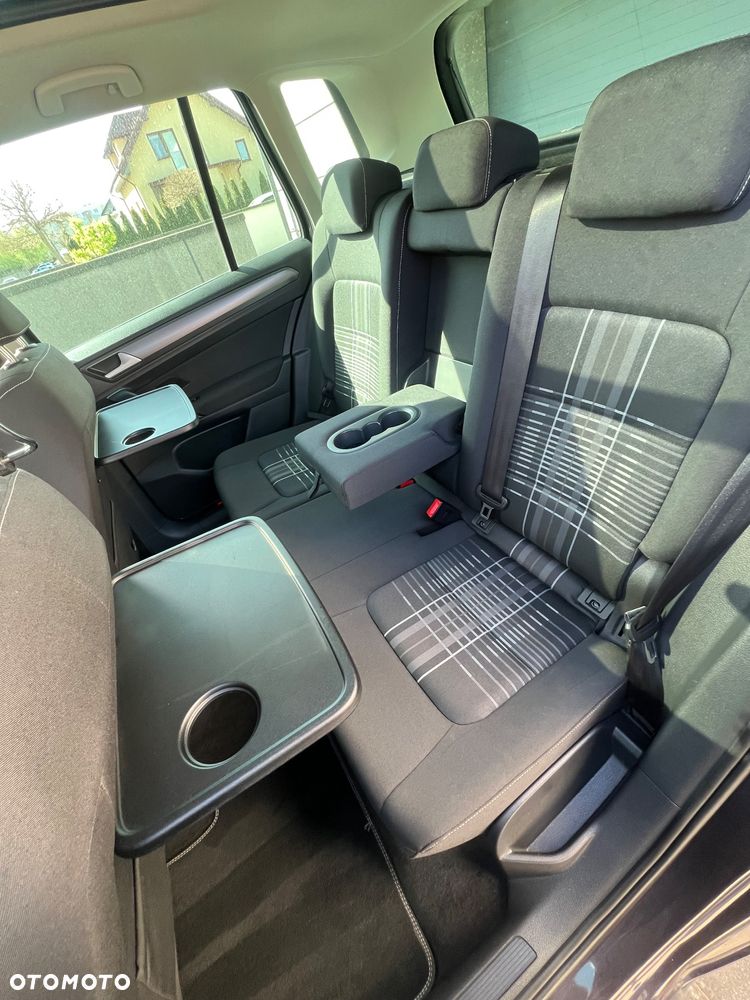 Volkswagen Golf Sportsvan 2.0 TDI BlueMotion Technology DSG Lounge - 19