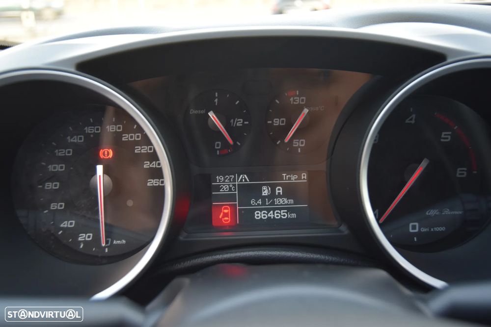 Alfa Romeo Giulietta 1.6 JTDm Distinctive 57X - 8