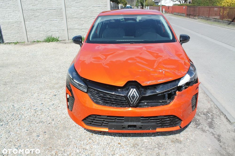 Renault Clio - 2