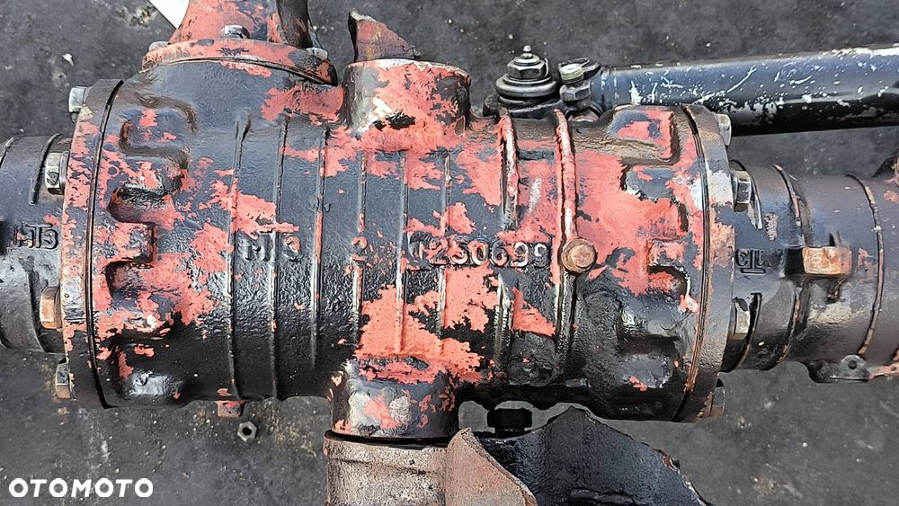 MOST PRZEDNI BELARUS MTS 820 - 8