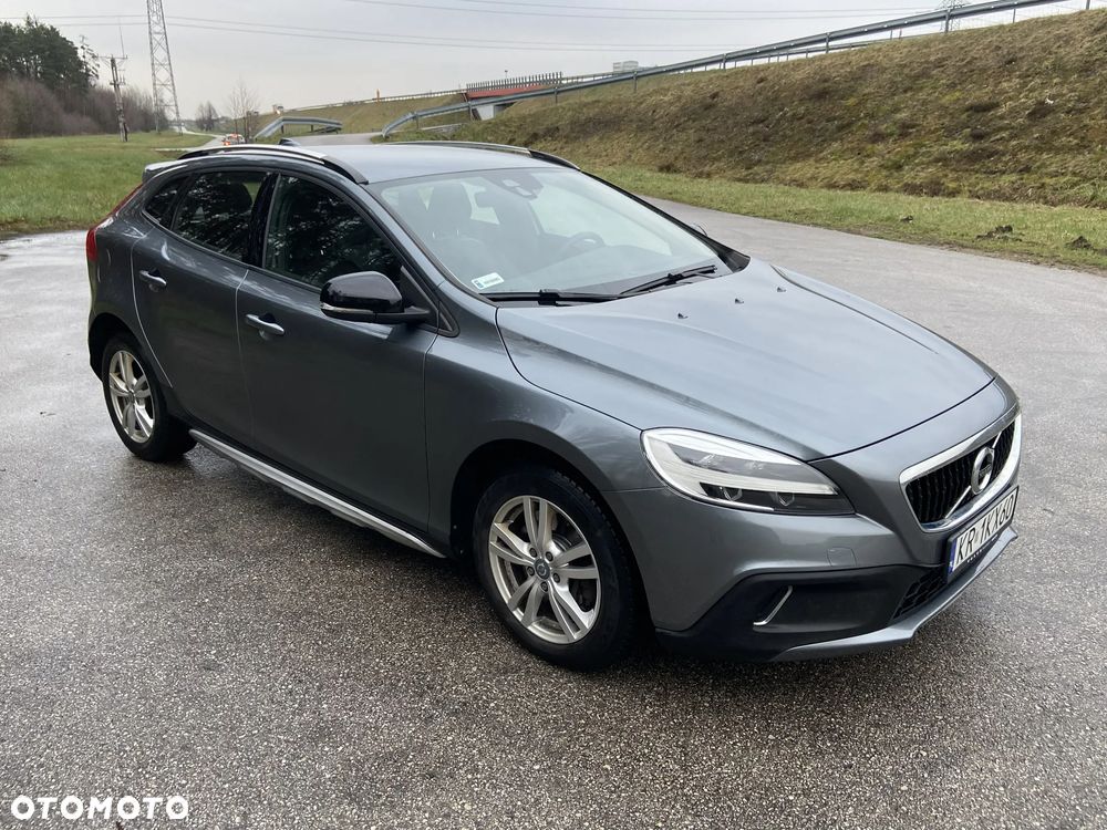 Volvo V40 Cross Country T3 Drive-E Momentum - 14