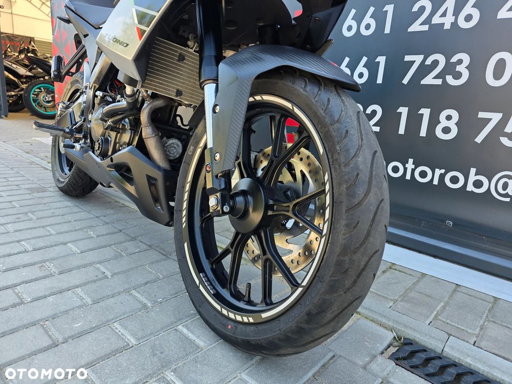 Aprilia Tuono - 14