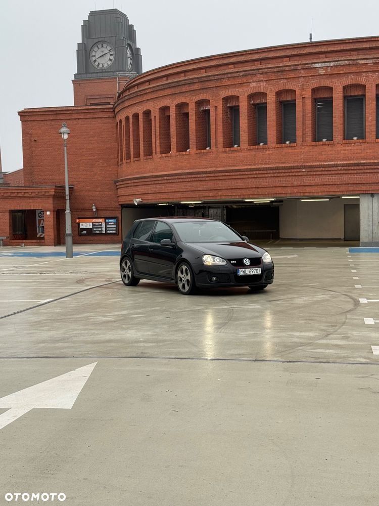 Volkswagen Golf 2.0 GTI DSG - 21