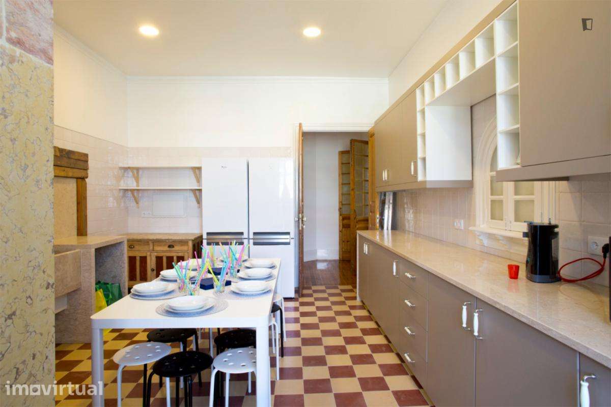Quarto - localizado em Saldanha Lisbon - Grande imagem: 3/19