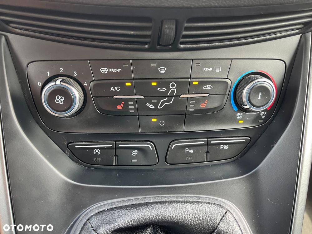 Ford Kuga 1.5 EcoBoost 2x4 SYNC - 13