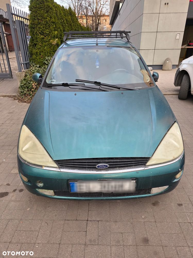 Ford Focus 1.8 TDDi Ghia - 5
